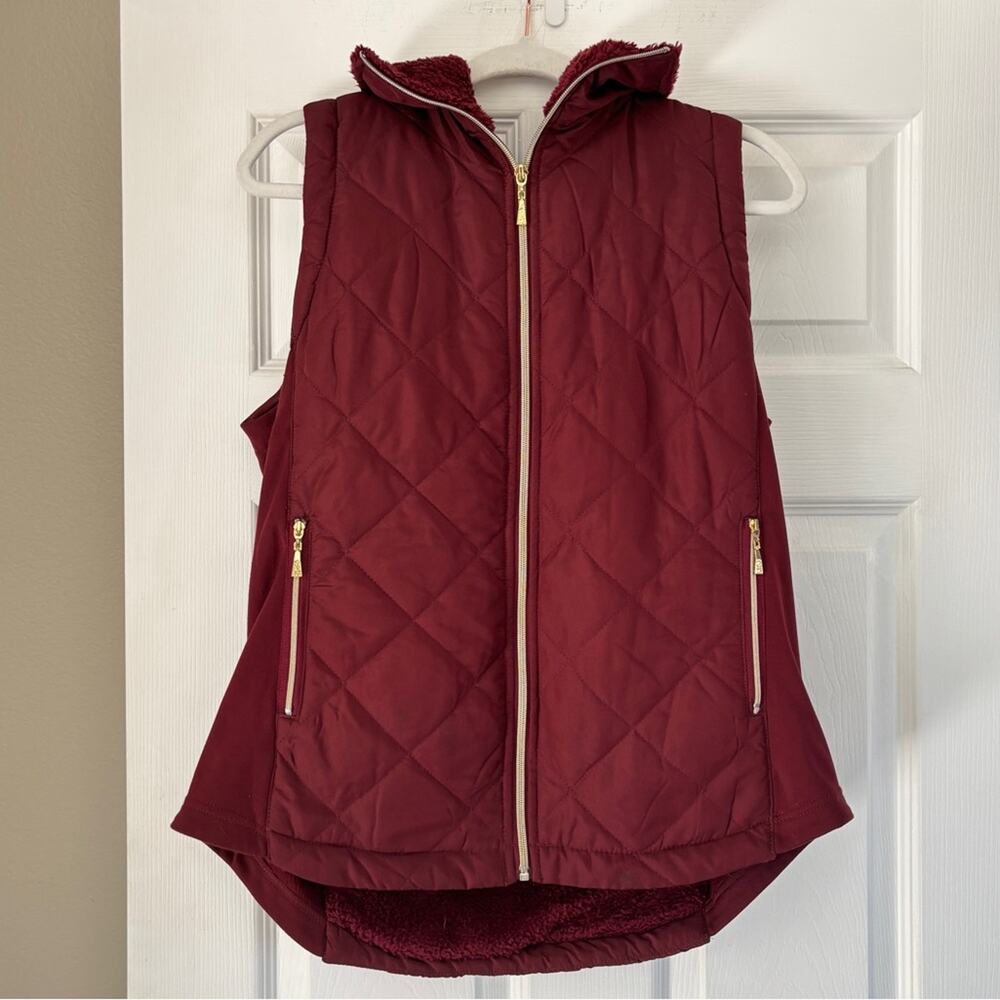 Quilted Burgundy Vest Casual Identity M